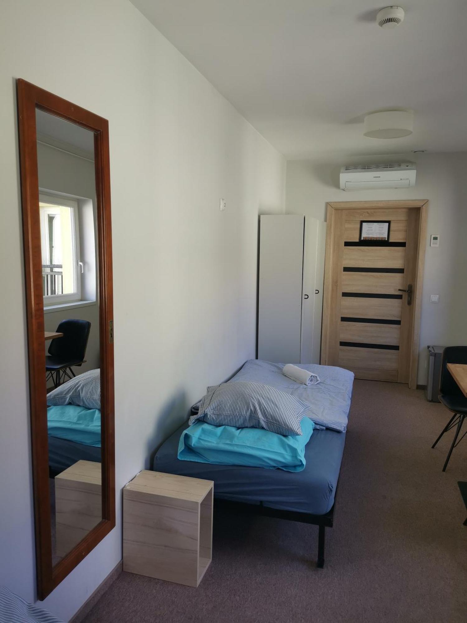 Bemma Apart Hostel วรอตซวาฟ ภายนอก รูปภาพ