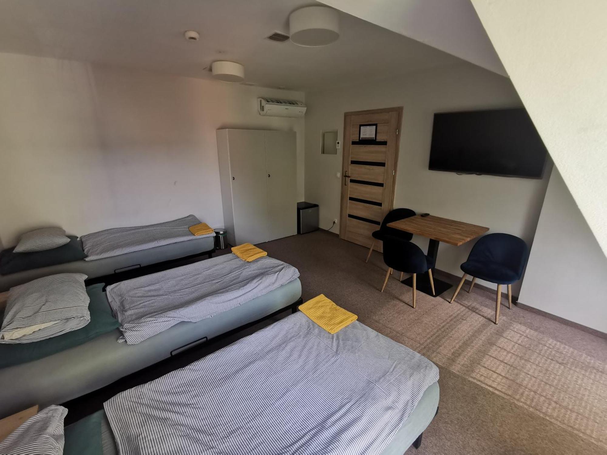 Bemma Apart Hostel วรอตซวาฟ ภายนอก รูปภาพ