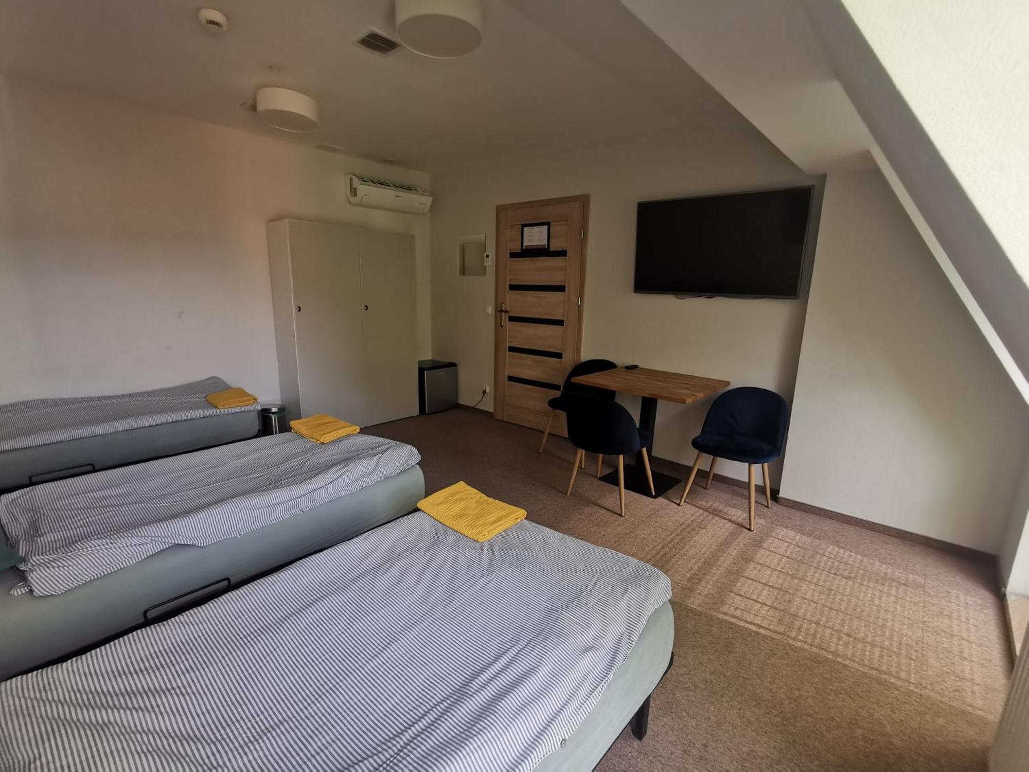 Bemma Apart Hostel วรอตซวาฟ ภายนอก รูปภาพ
